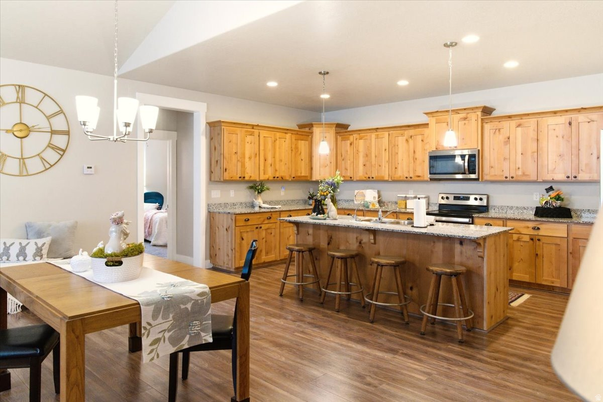 ANNIES ACRES - Residential