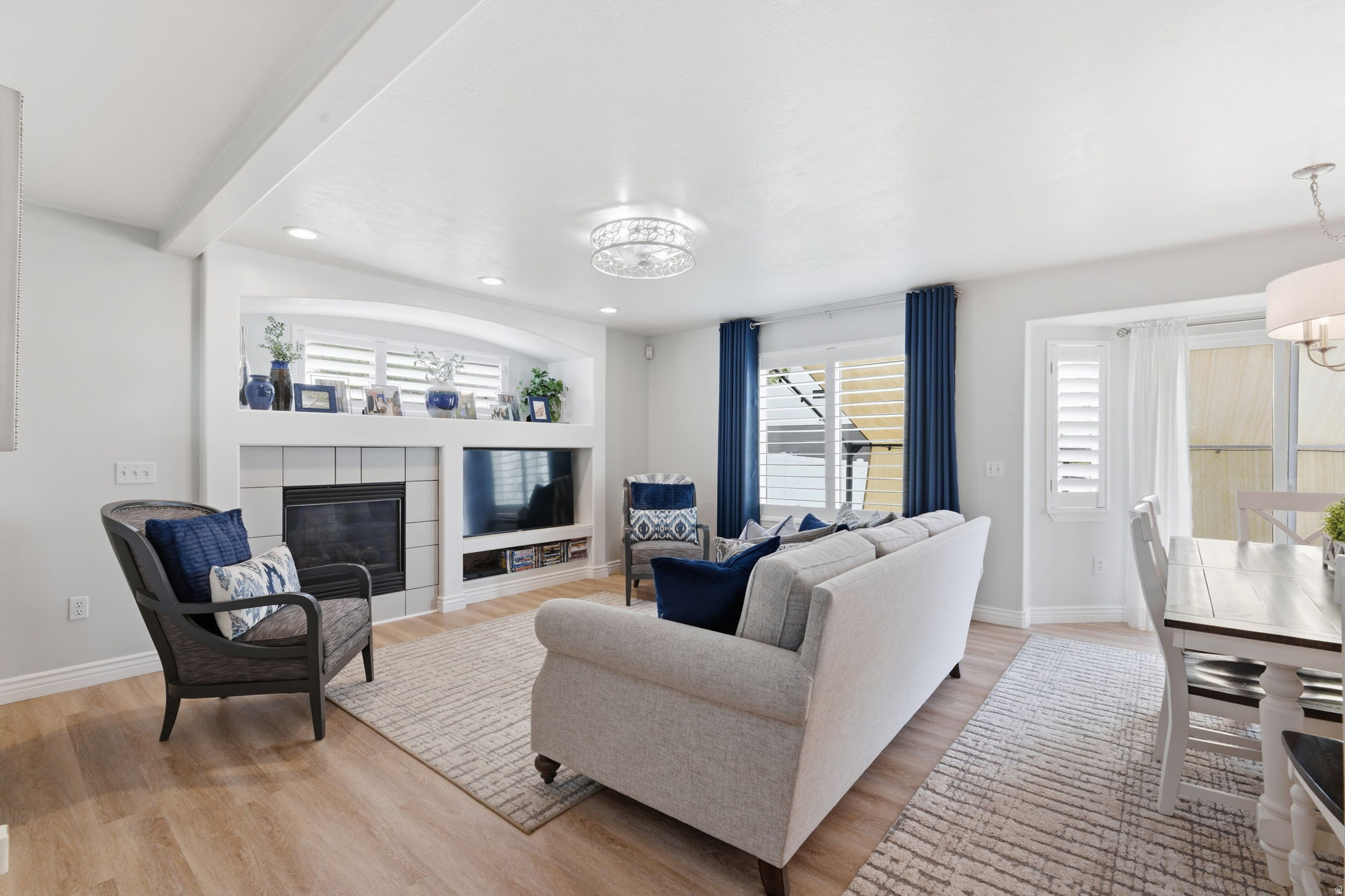 SOUTH MOUNTAIN - Residential