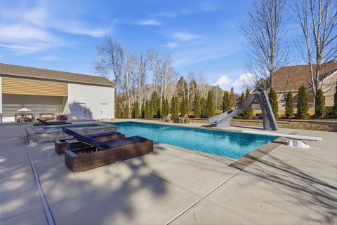 Tiny photo for 2152 E CREEK RD S, Sandy, UT 84093 (MLS # 2135314)