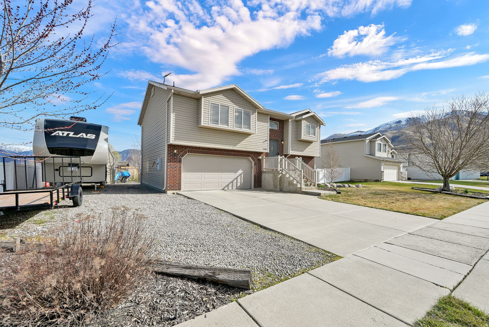 BOB DAVIS - Residential