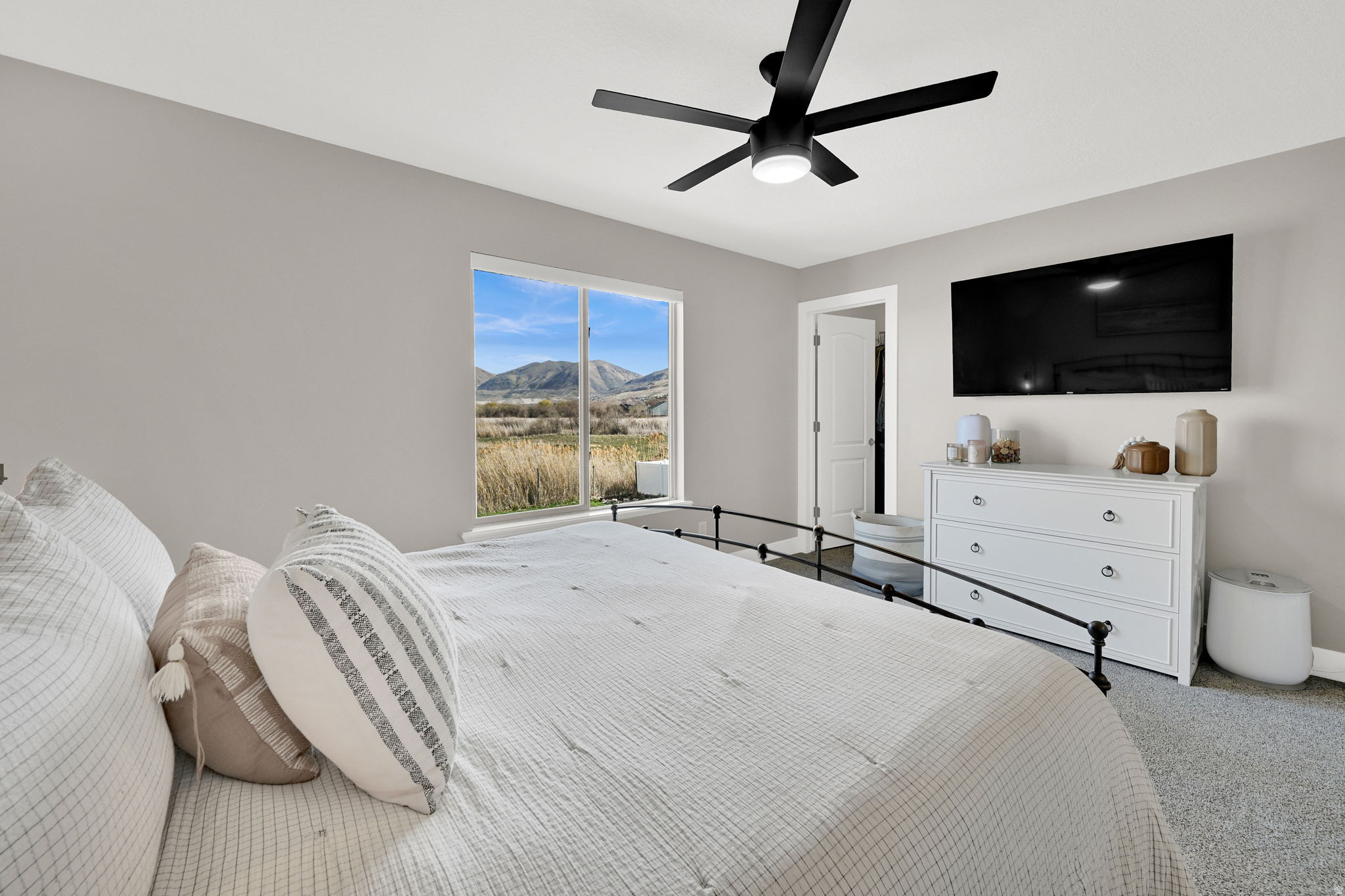 BOB DAVIS - Residential