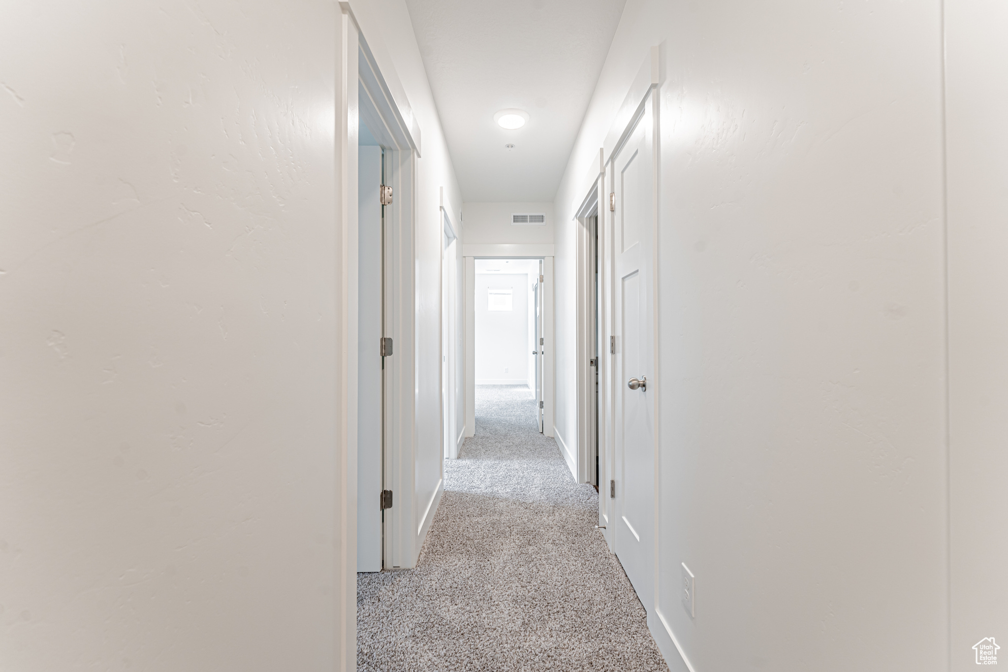 MOUNTAIN RIDGE - Residential