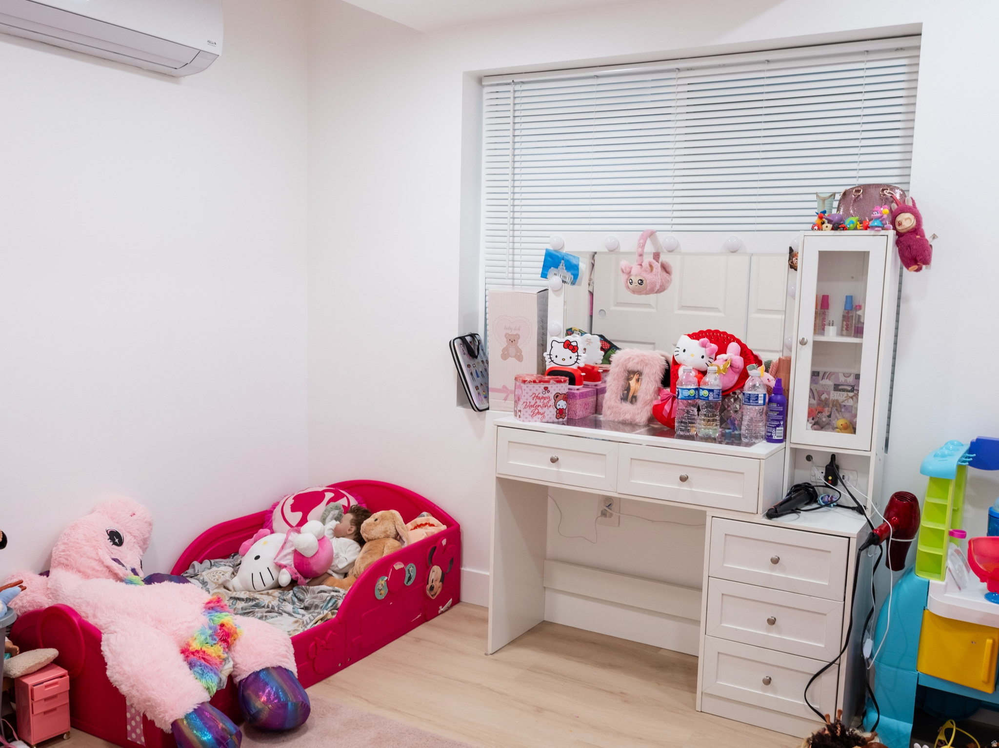 MOUNTAIN RIDGE - Residential