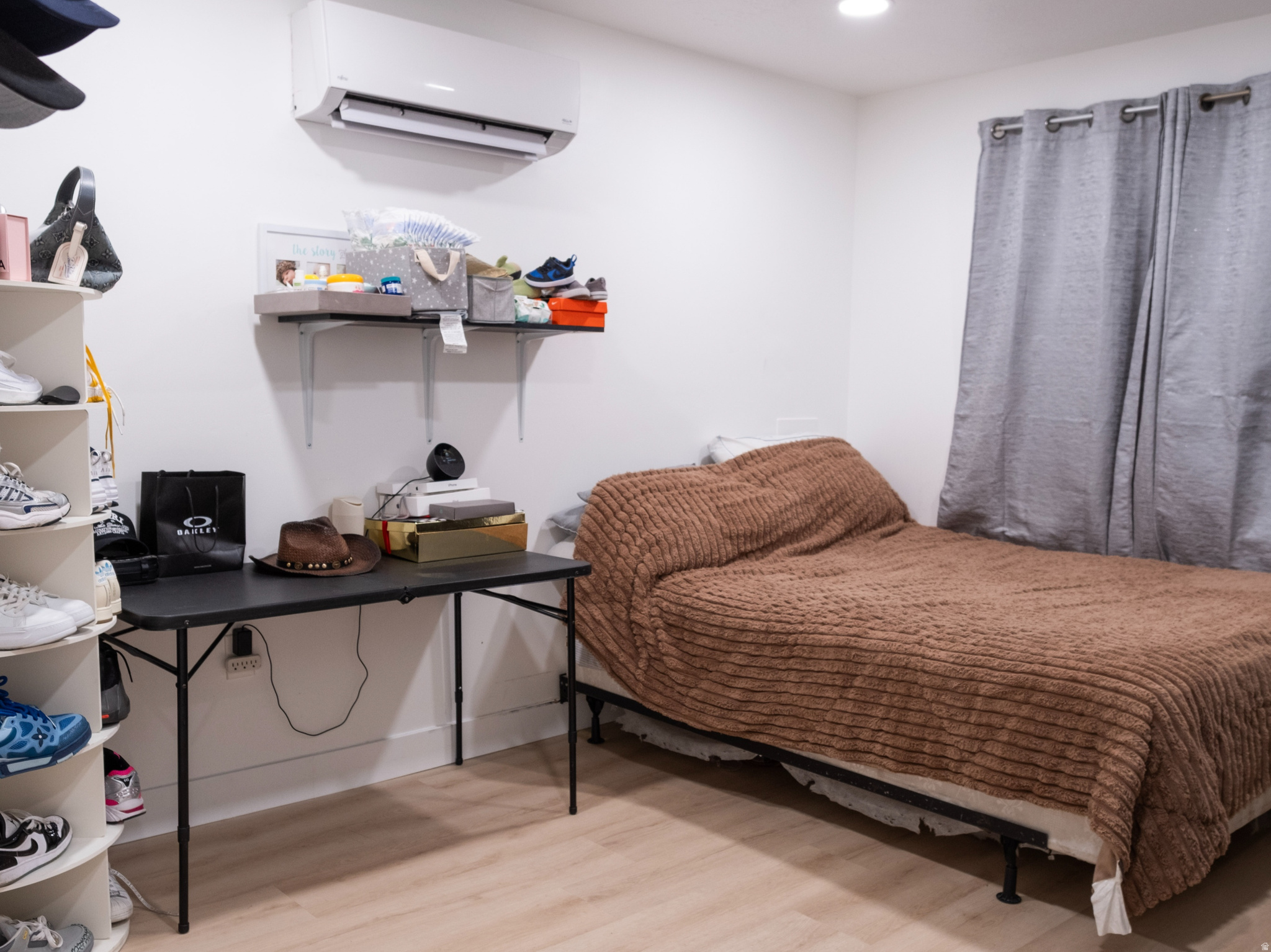 MOUNTAIN RIDGE - Residential