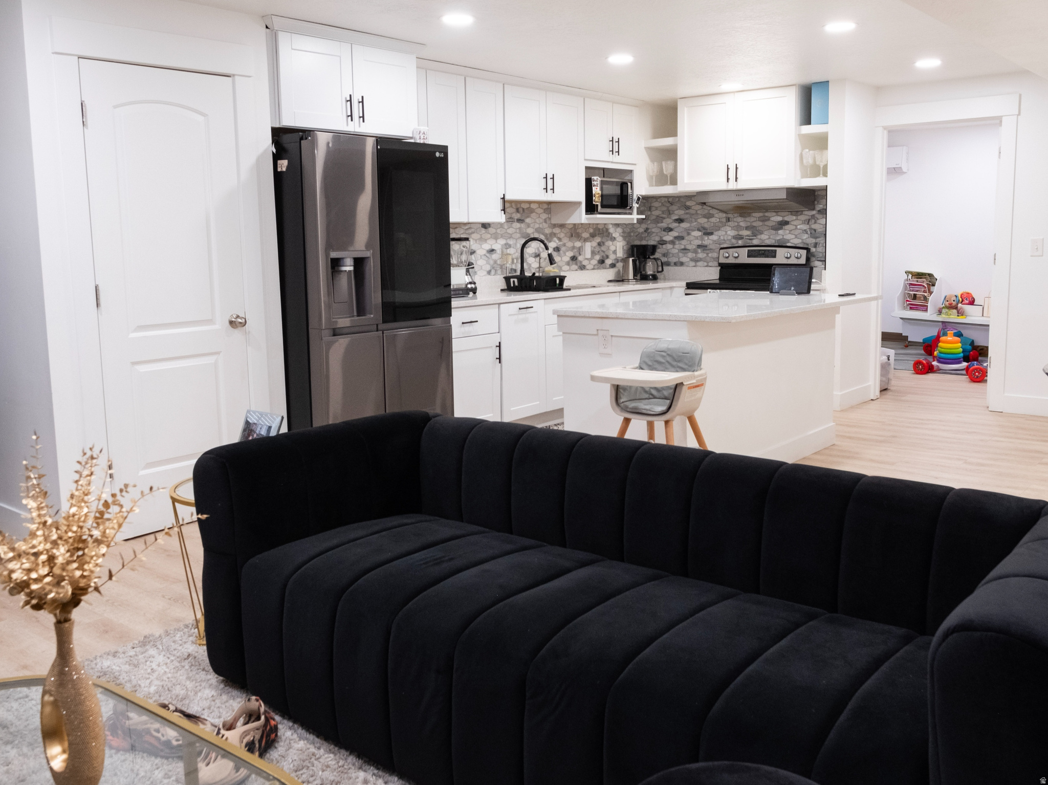 MOUNTAIN RIDGE - Residential