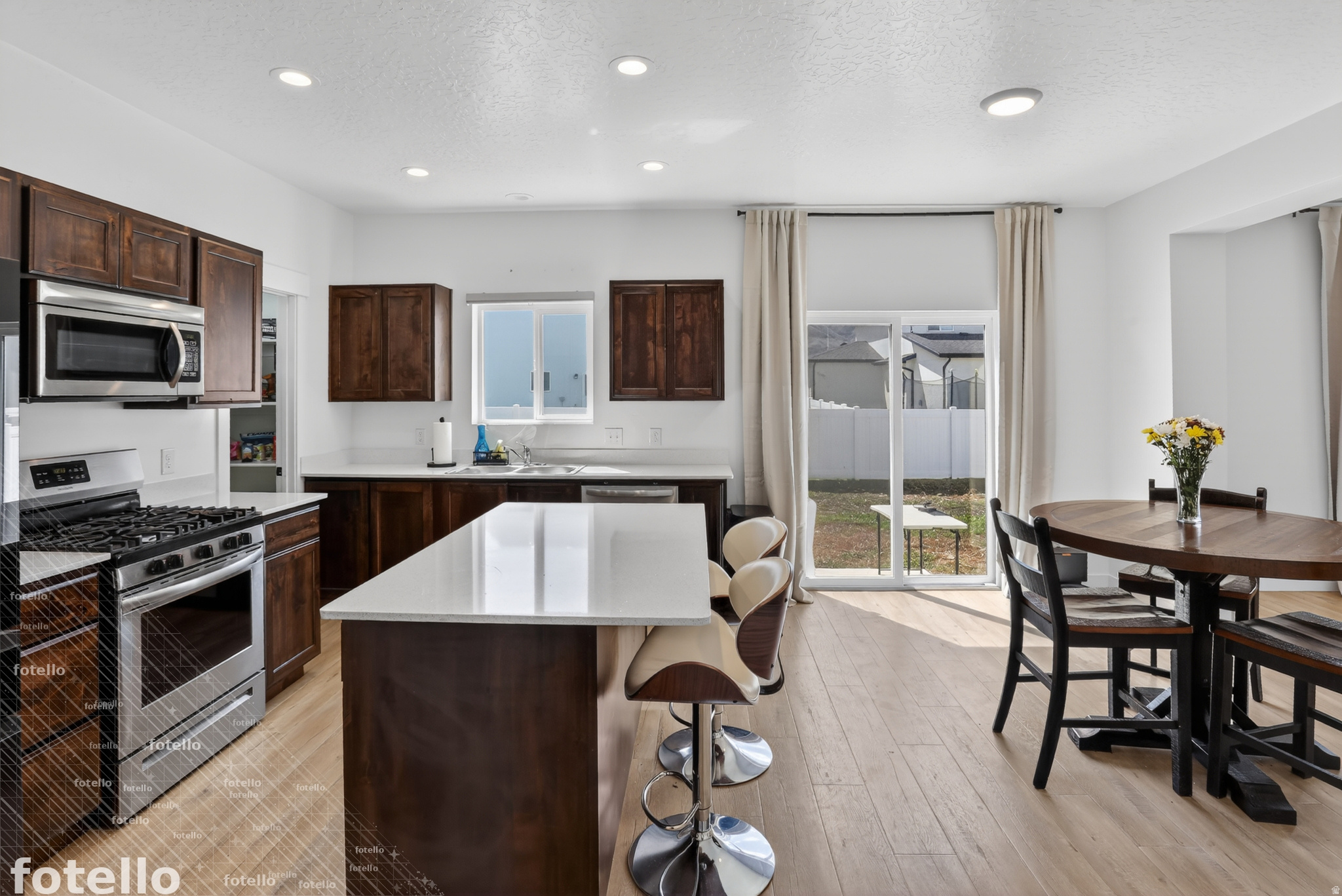 MAPLETON VILLAGE SUBDIVISION PLAT A - Residential