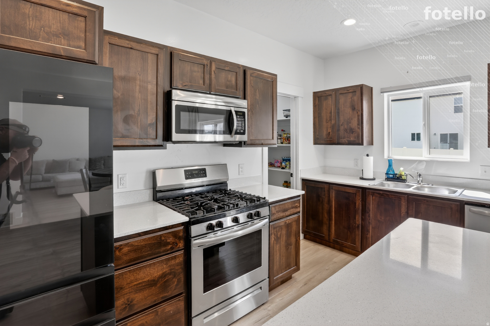 MAPLETON VILLAGE SUBDIVISION PLAT A - Residential