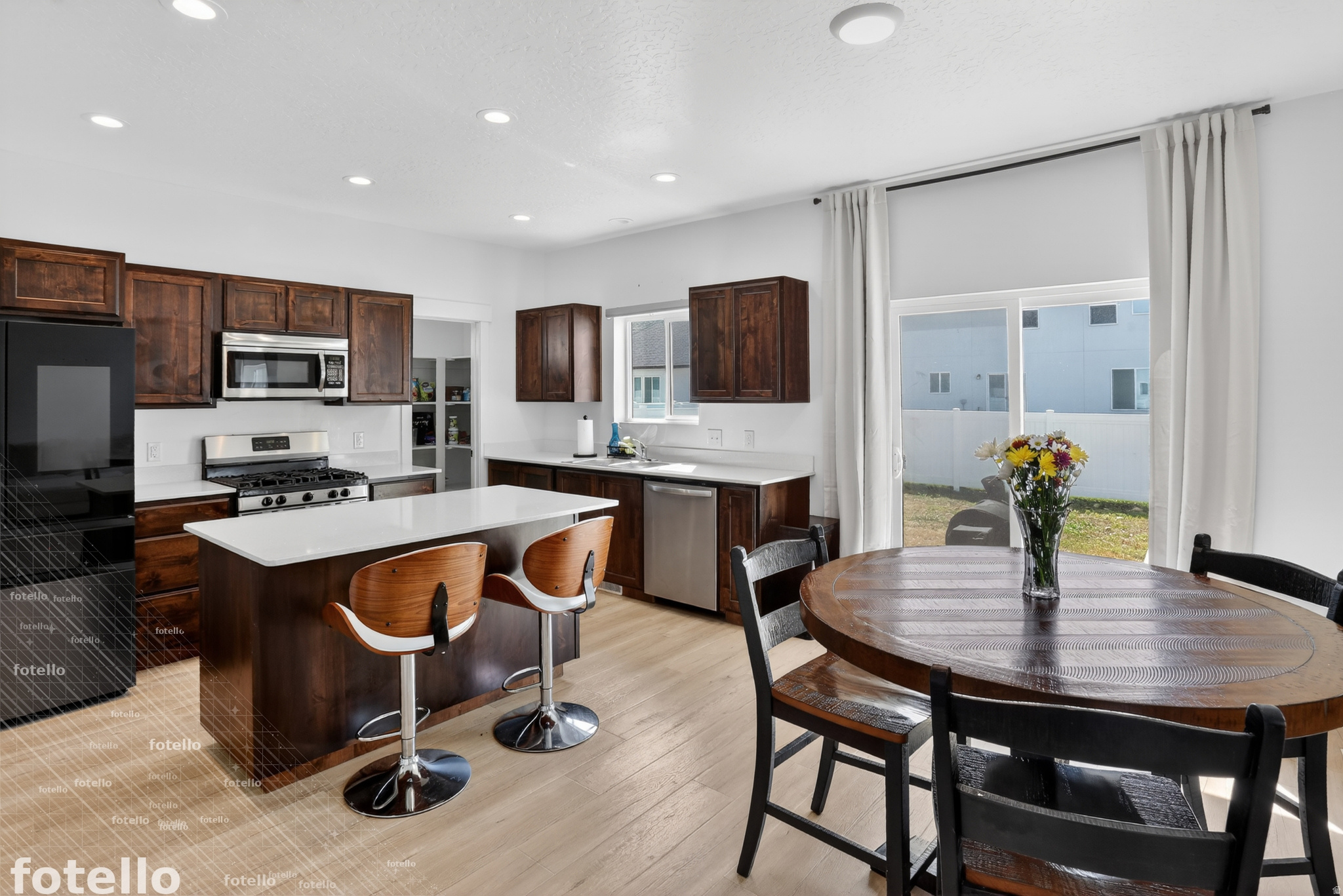 MAPLETON VILLAGE SUBDIVISION PLAT A - Residential