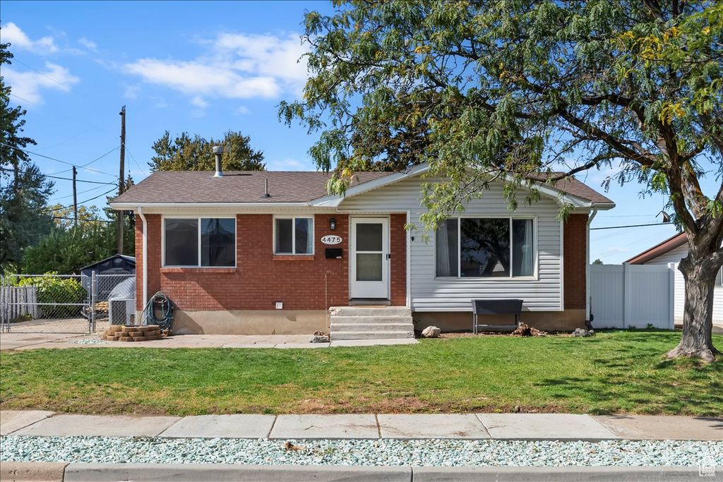 Photo of 4475 S 1975 W, Roy, UT 84067 (MLS # 2116117)