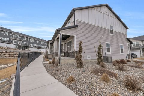 Tiny photo for 4536 E HURSTBOURNE DR, Eagle Mountain, UT 84005 (MLS # 2118619)