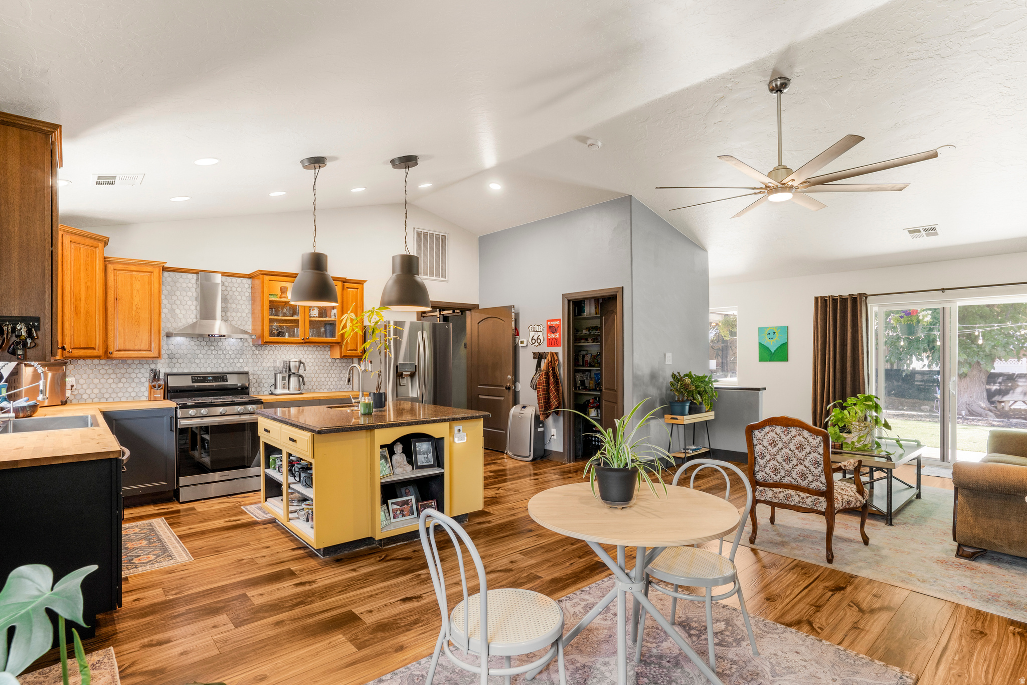 ST GEORGE TOWNSITE - Residential