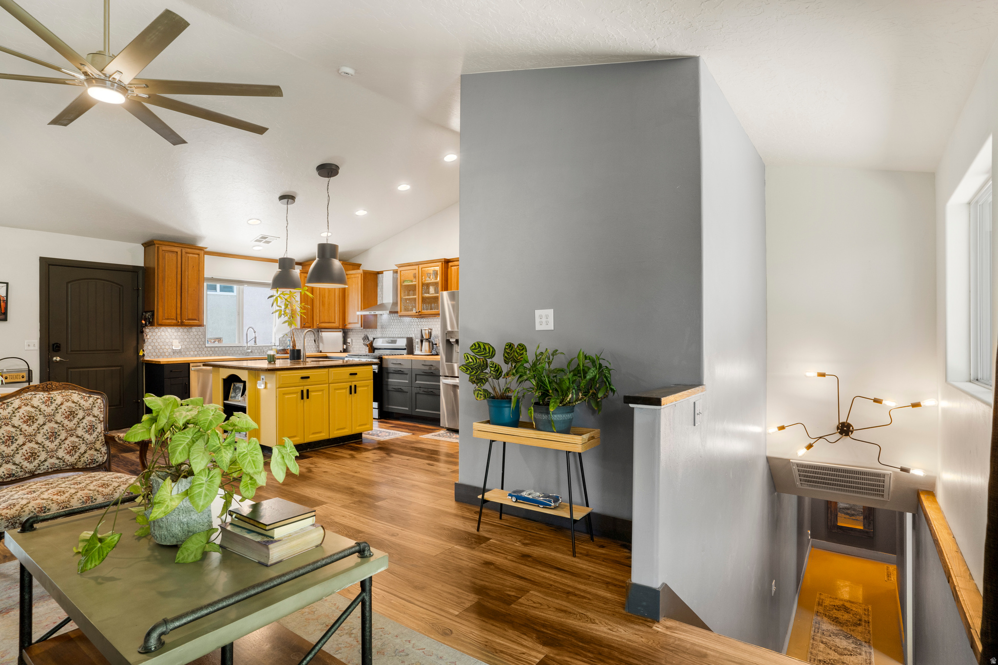 ST GEORGE TOWNSITE - Residential