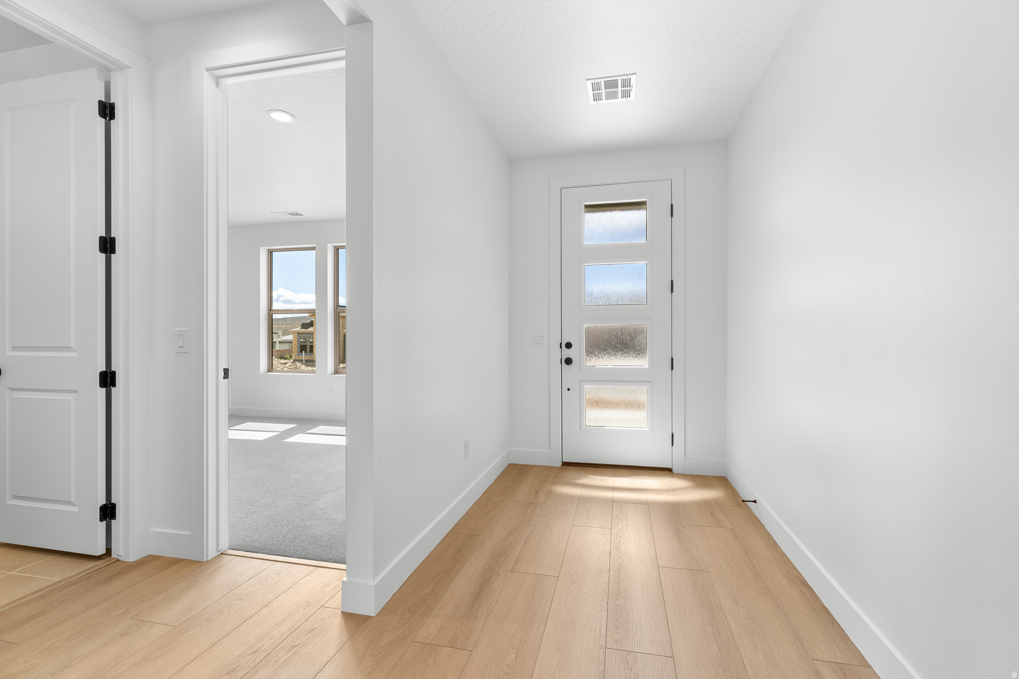 ROSALIA RIDGE AT DIVARIO - Residential