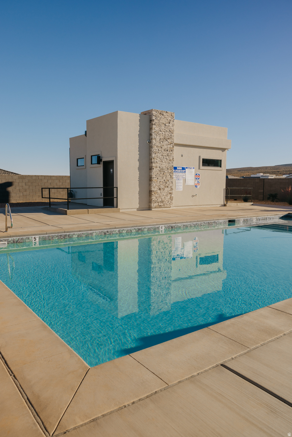 ROSALIA RIDGE AT DIVARIO - Residential