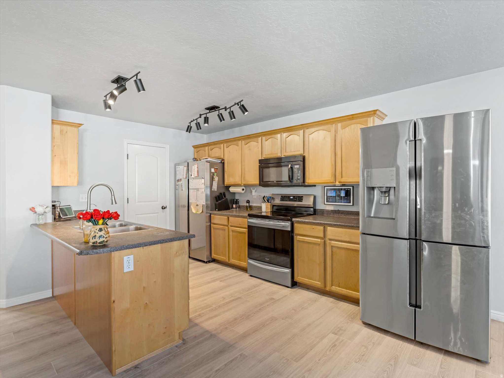 HERRIMAN VILLAGE - Residential Income