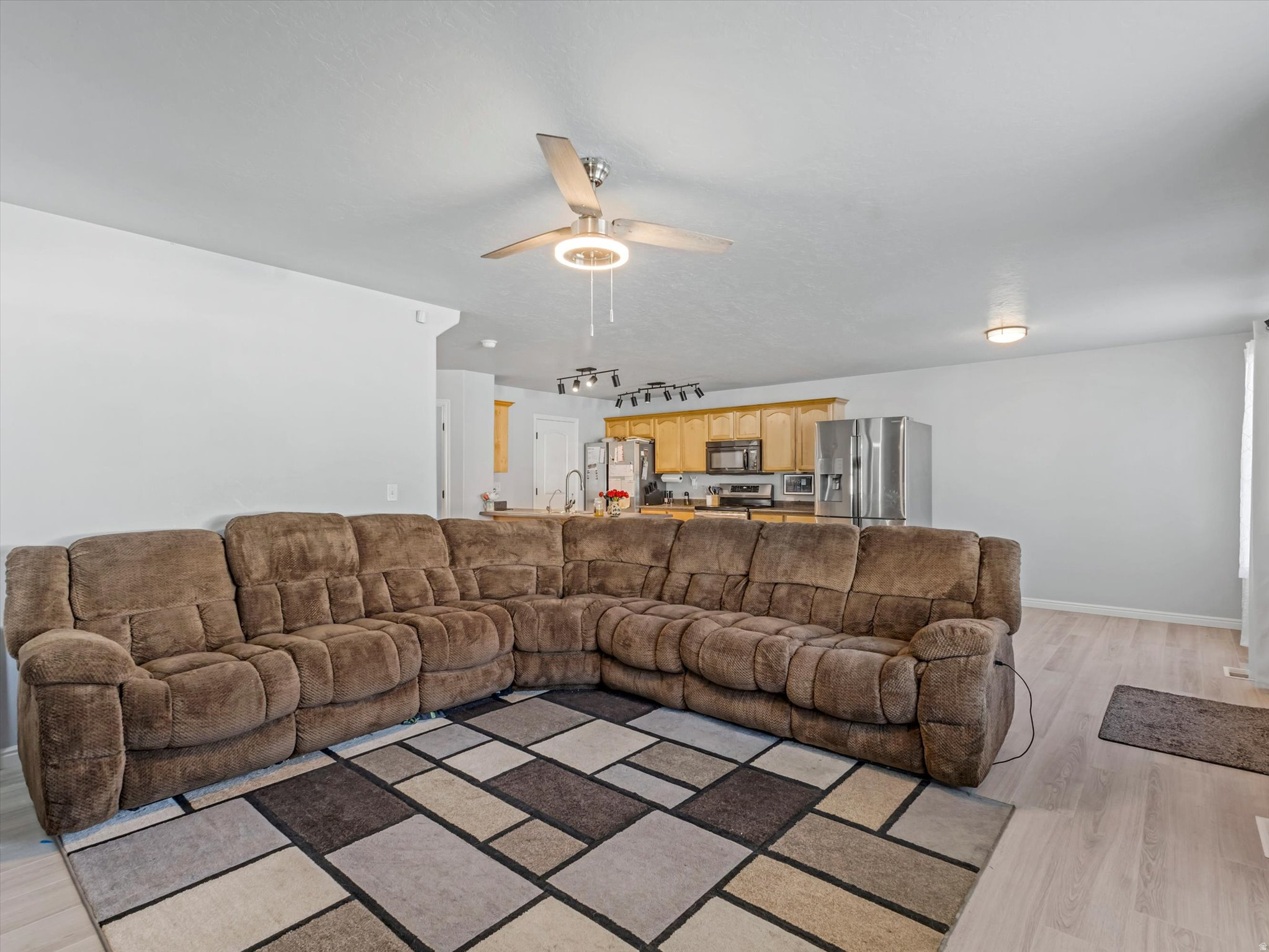 HERRIMAN VILLAGE - Residential Income