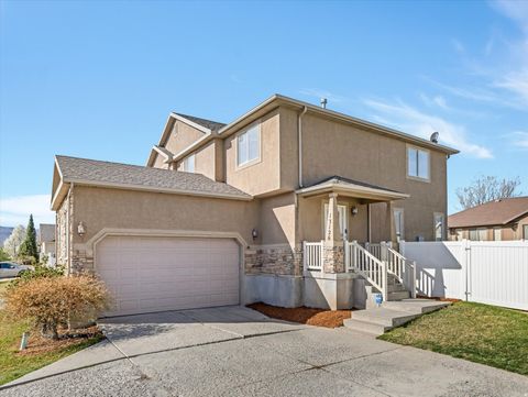 Photo of 13126 S PIONEER PARK DR, Herriman, UT 84096 (MLS # 2146366)
