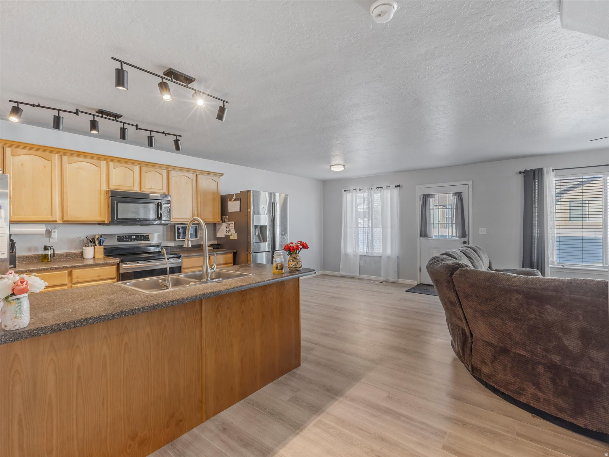 HERRIMAN VILLAGE - Residential Income