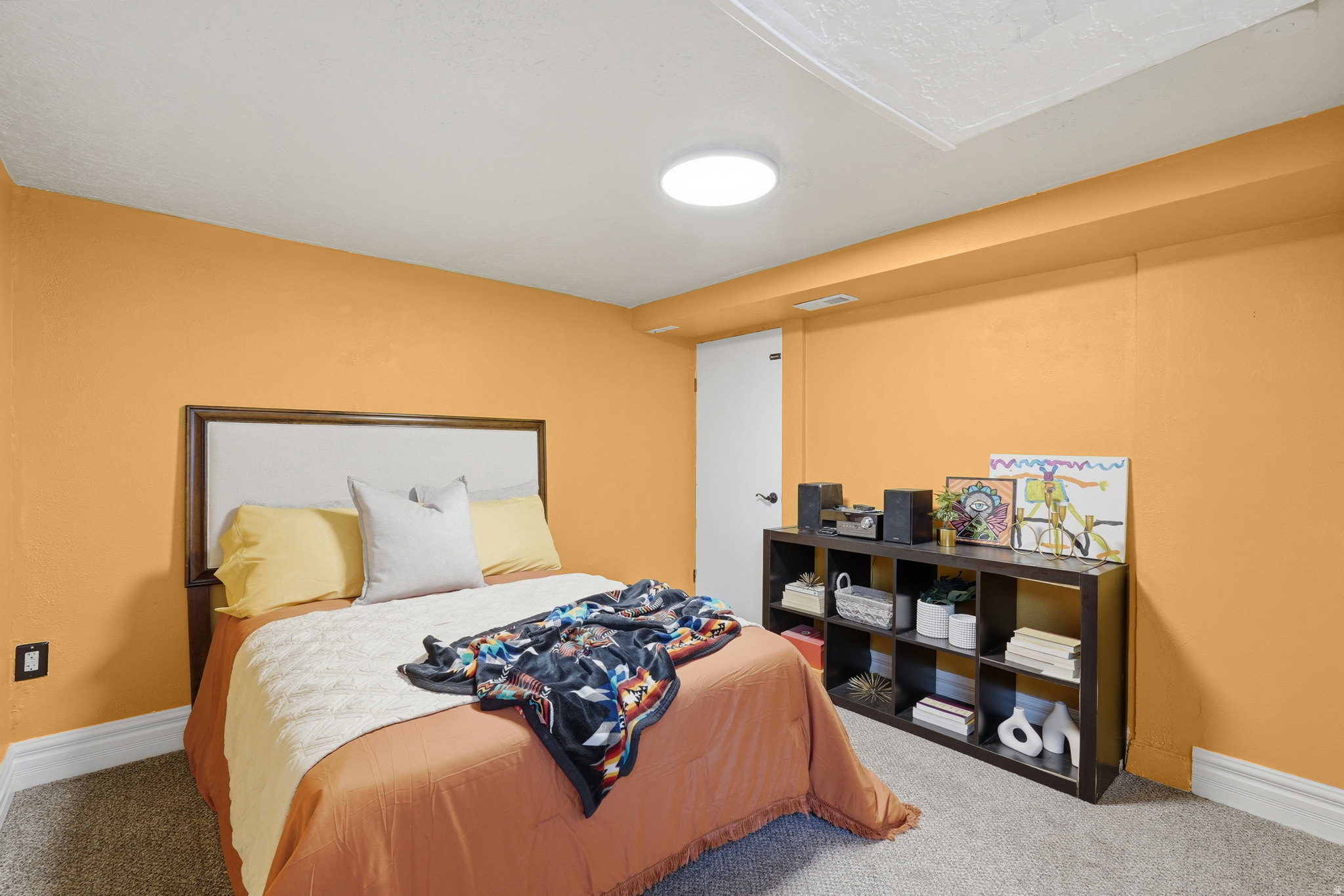 NOB HILL - Residential