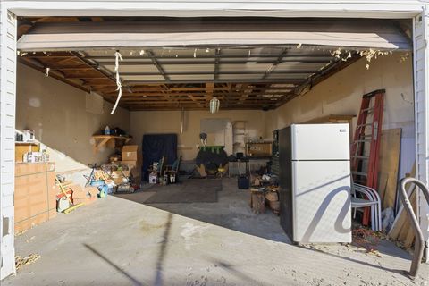 Tiny photo for 2358 S POLK AVE E, Ogden, UT 84401 (MLS # 2161025)