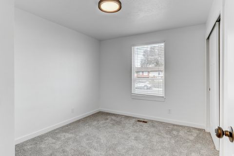 Tiny photo for 1520 E 1100 S, Clearfield, UT 84015 (MLS # 2137533)