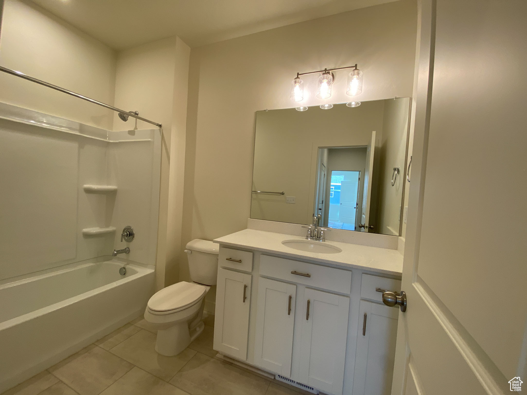 976 E Antelope Dr #305, Eagle Mountain, Utah image 19