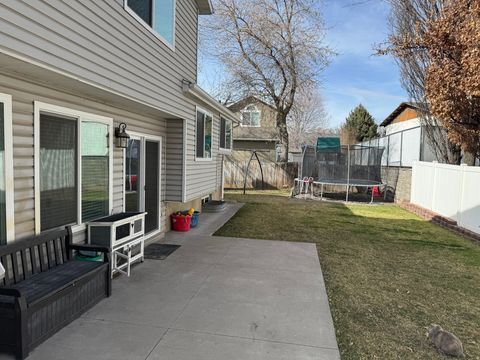 Tiny photo for 1317 S 150 E, Kaysville, UT 84037 (MLS # 2141872)