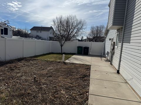 Tiny photo for 1317 S 150 E, Kaysville, UT 84037 (MLS # 2141872)