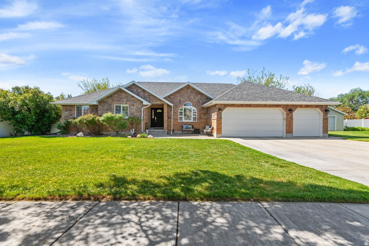 RIDGECREST ACRES - Residential