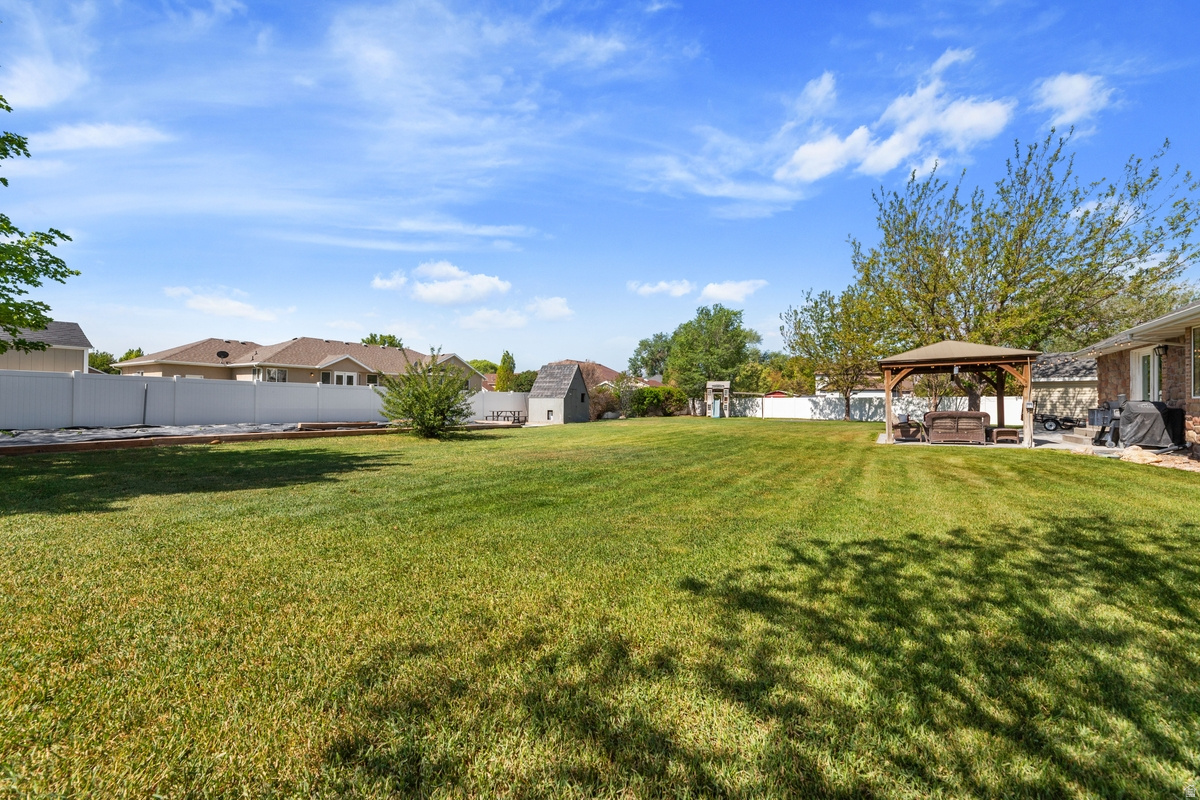 RIDGECREST ACRES - Residential