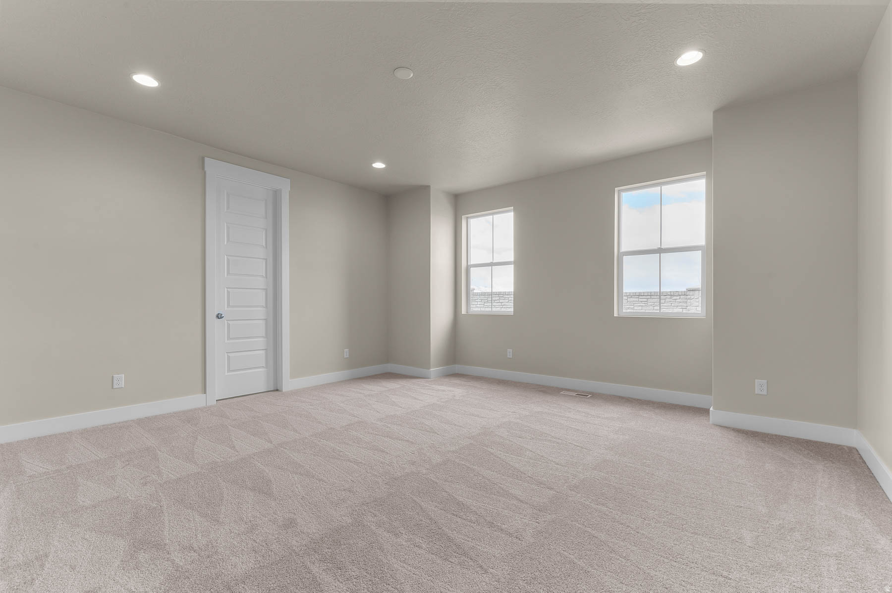 HIDDEN OAKS COLLECTION 604 - Residential