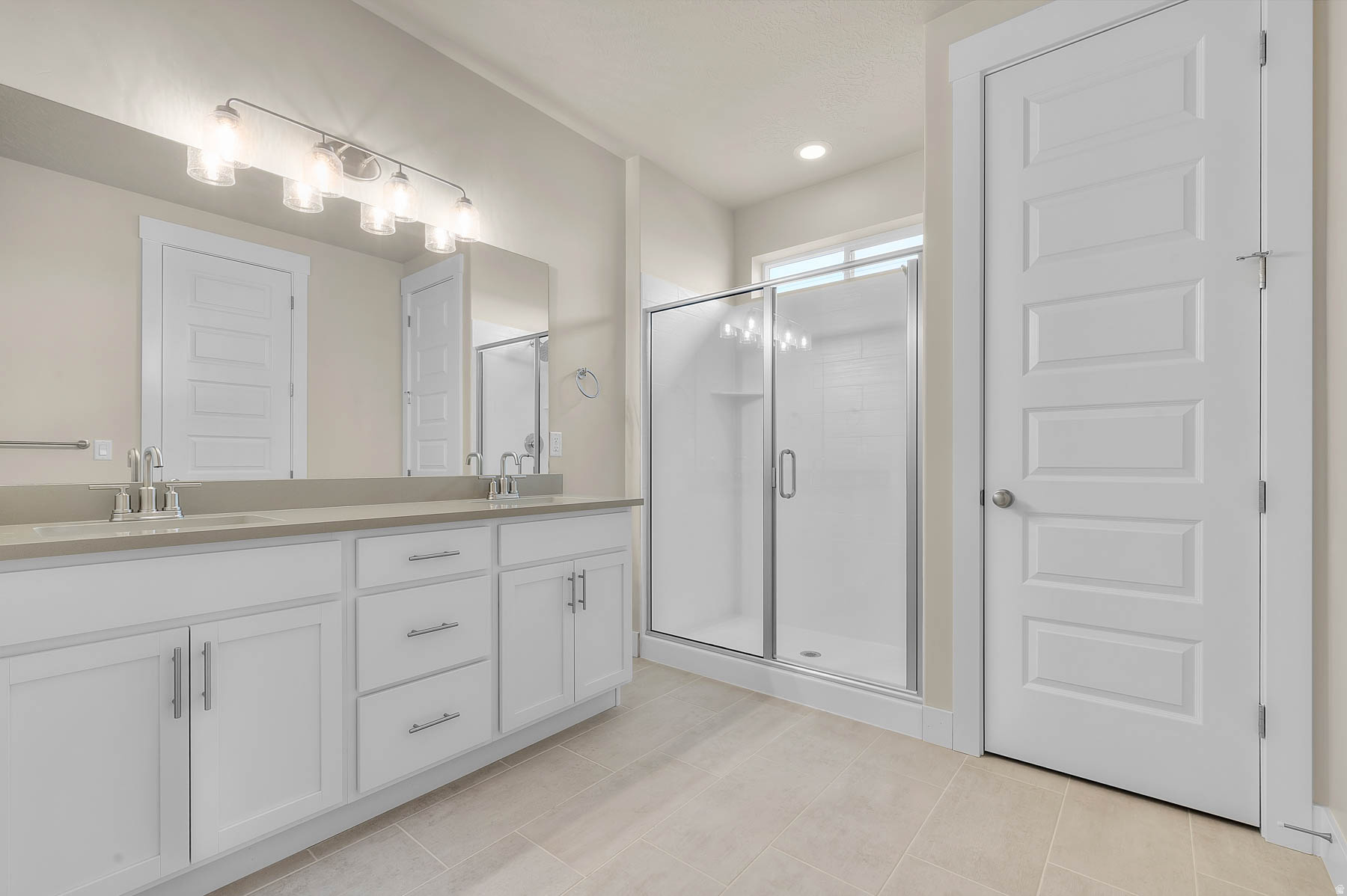 HIDDEN OAKS COLLECTION 604 - Residential