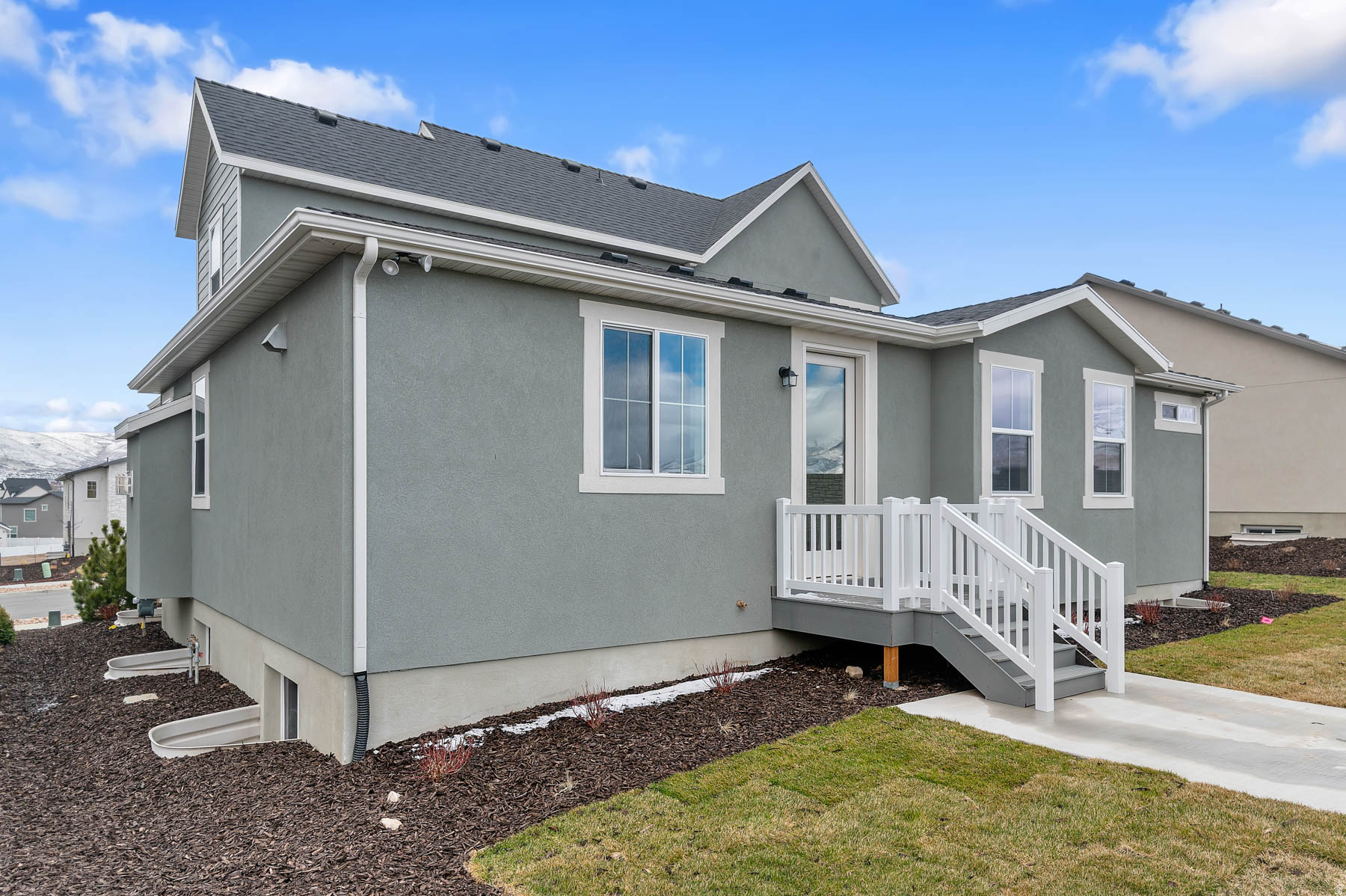 HIDDEN OAKS COLLECTION 604 - Residential