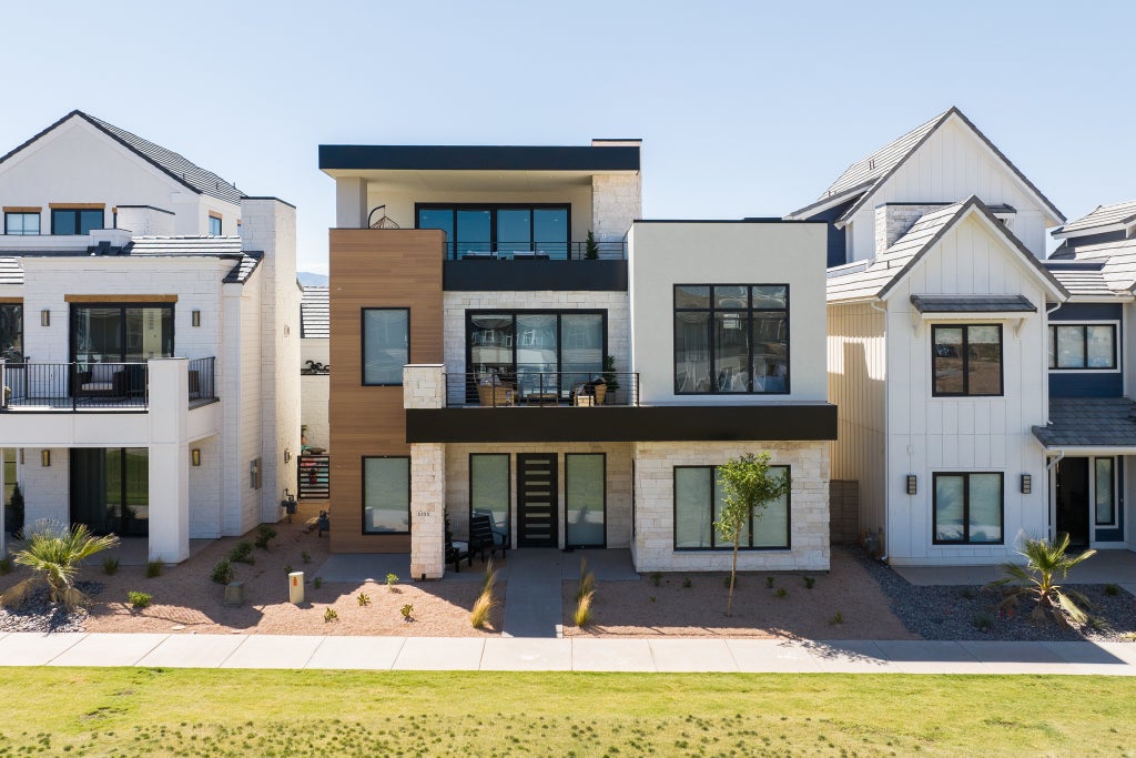 Photo of 5355 S CYAN LN, Saint George, UT 84790 (MLS # 2182883)