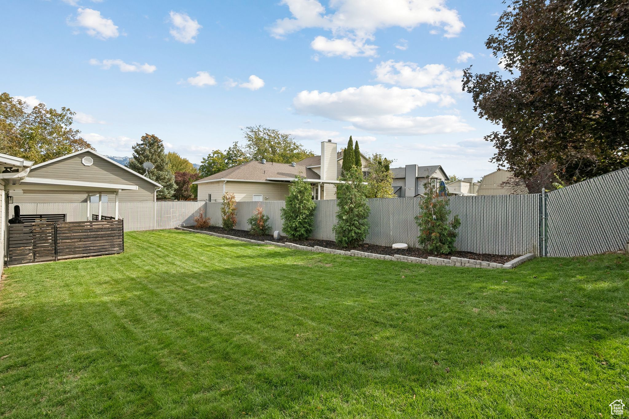 PEACH BLOSSOM #3 - Residential