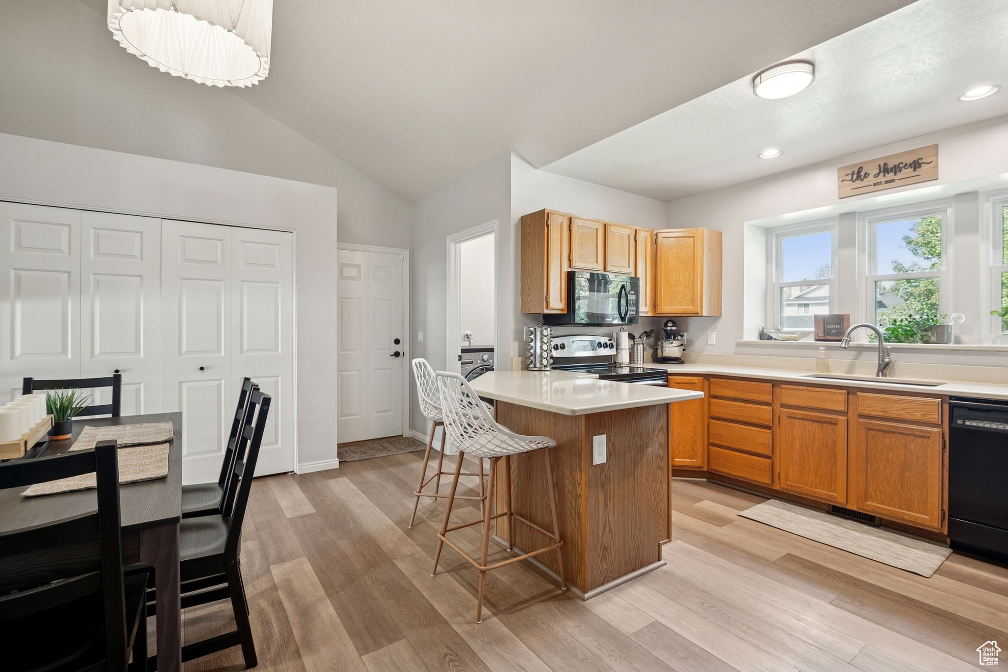 PEACH BLOSSOM #3 - Residential