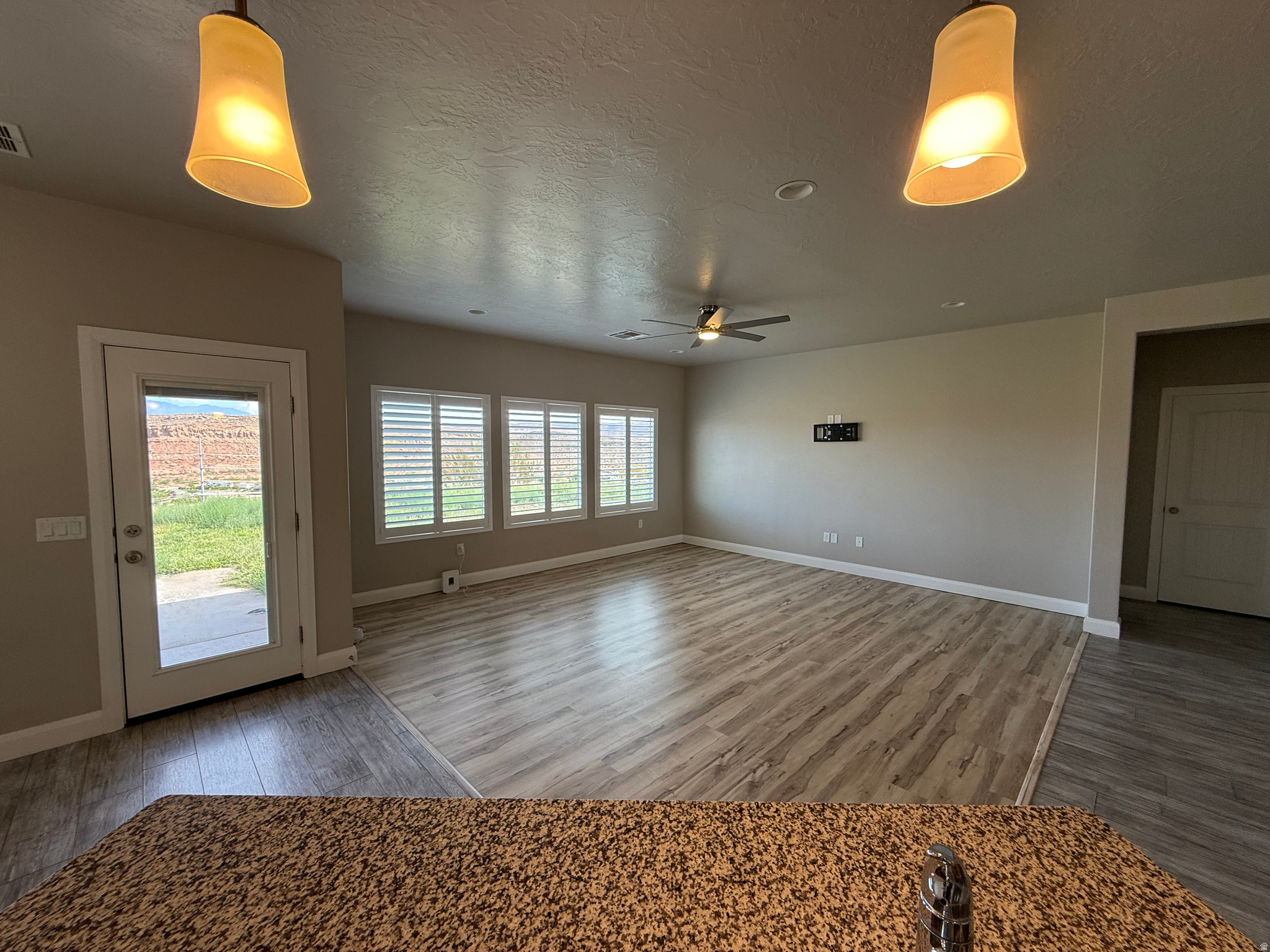 DESERT CREST PH 3 - Residential