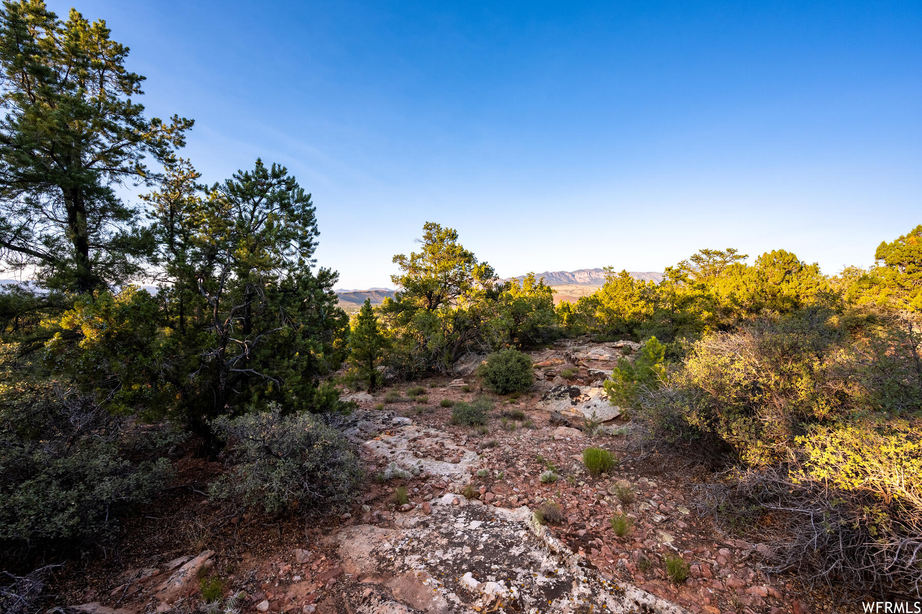 142 N Pinion Hills Dr #142, Dammeron Valley, Utah image 12