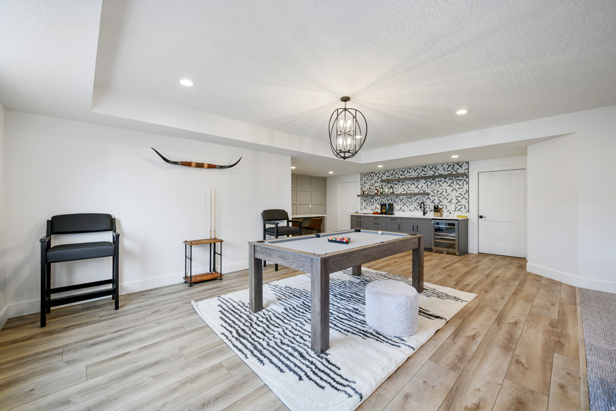 SIXTH STREET COTTAGES - Residential