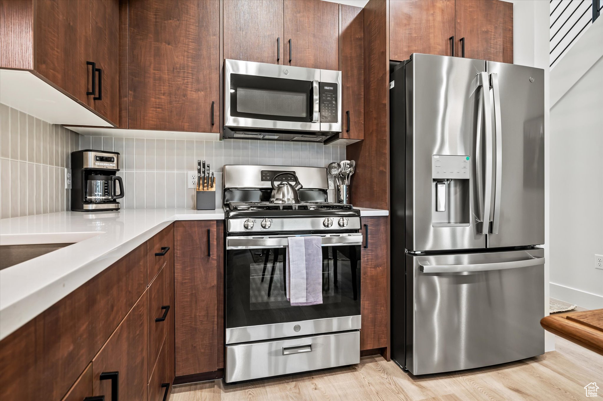 THE POINTE AT WOLF CREEK - Residential