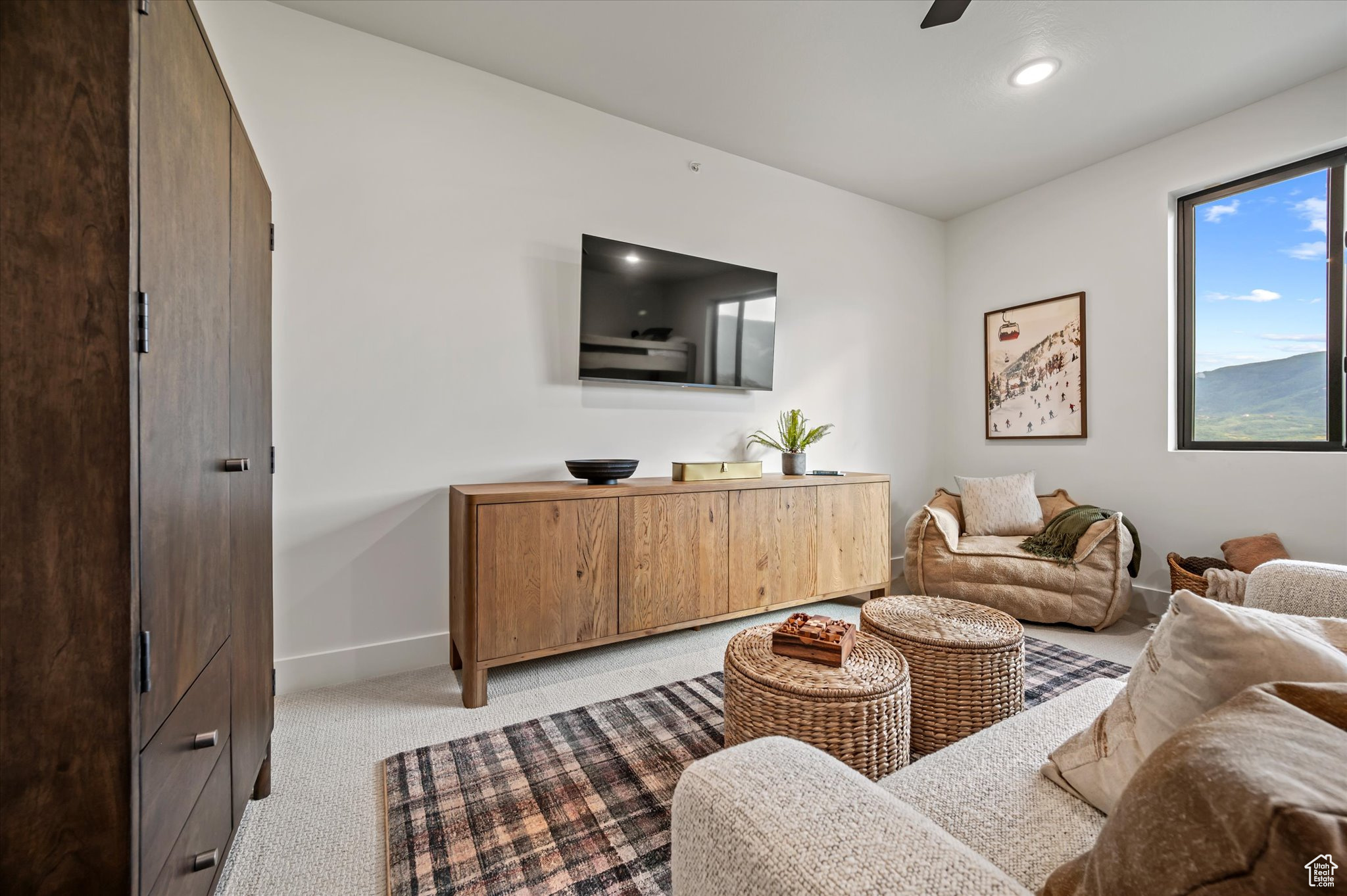 THE POINTE AT WOLF CREEK - Residential