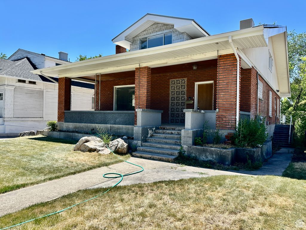 Photo of 33 N 200 E, Logan, UT 84321 (MLS # 2071213)