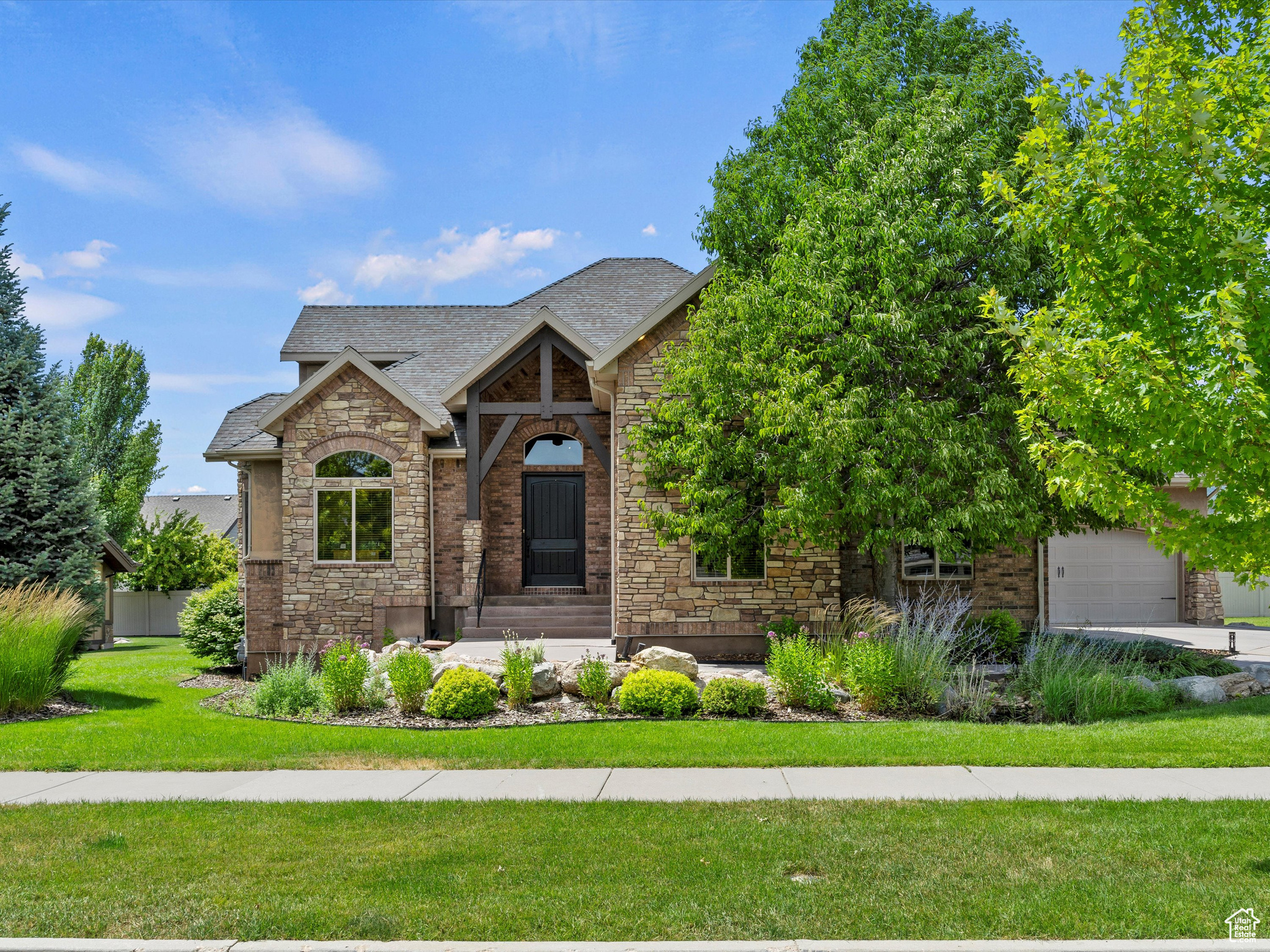 ROLLINS RANCH - Residential