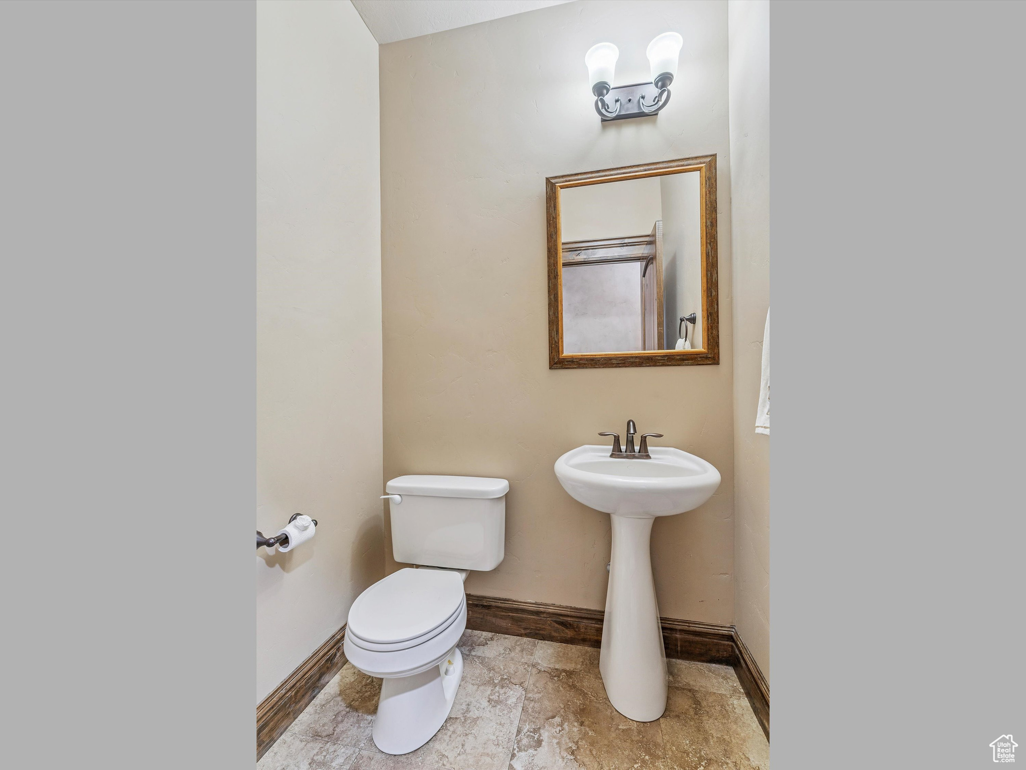 ROLLINS RANCH - Residential