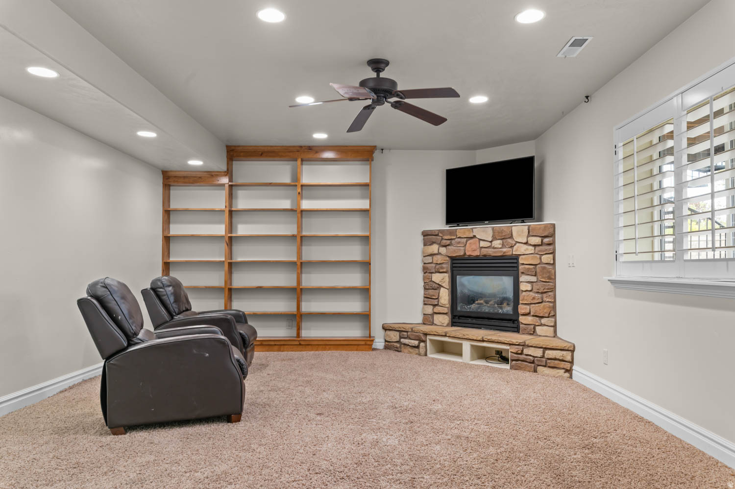 ASHBY ESATES - Residential