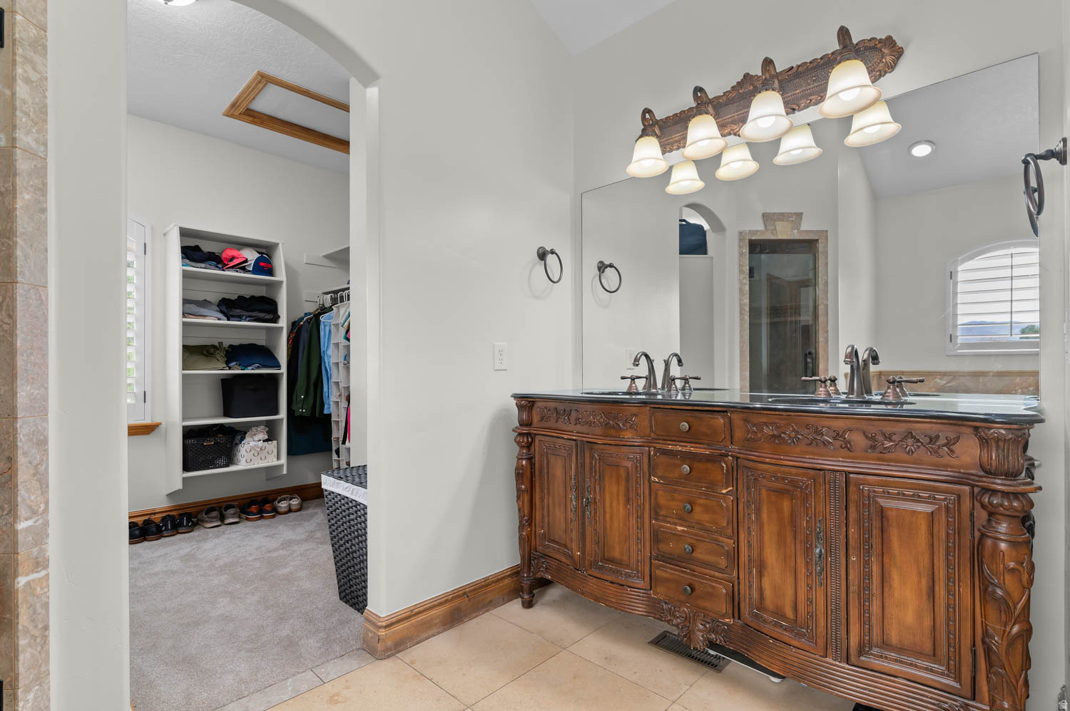 ASHBY ESATES - Residential