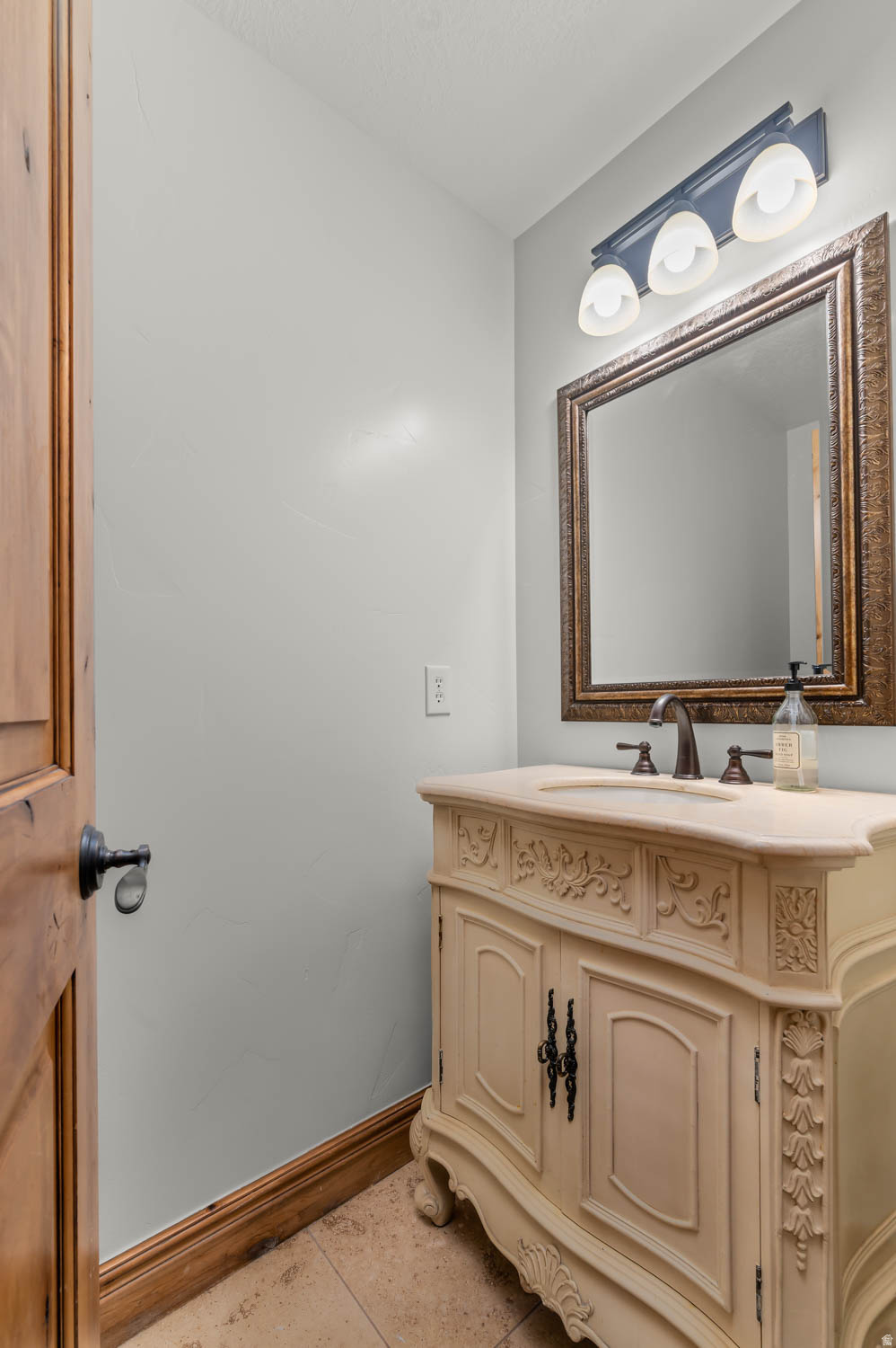 ASHBY ESATES - Residential