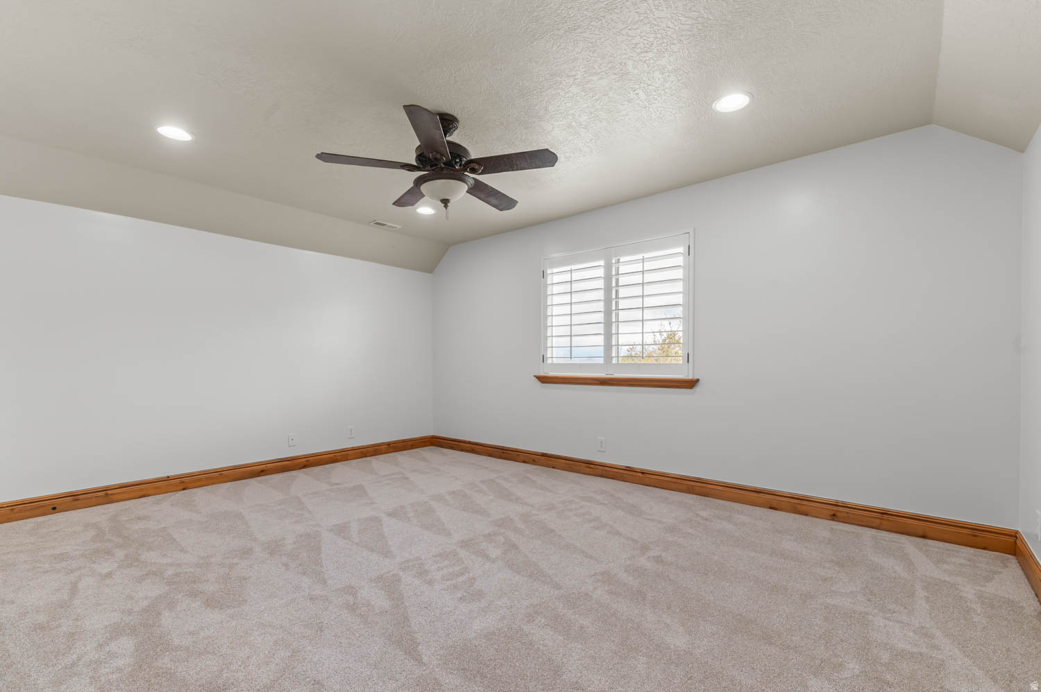 ASHBY ESATES - Residential