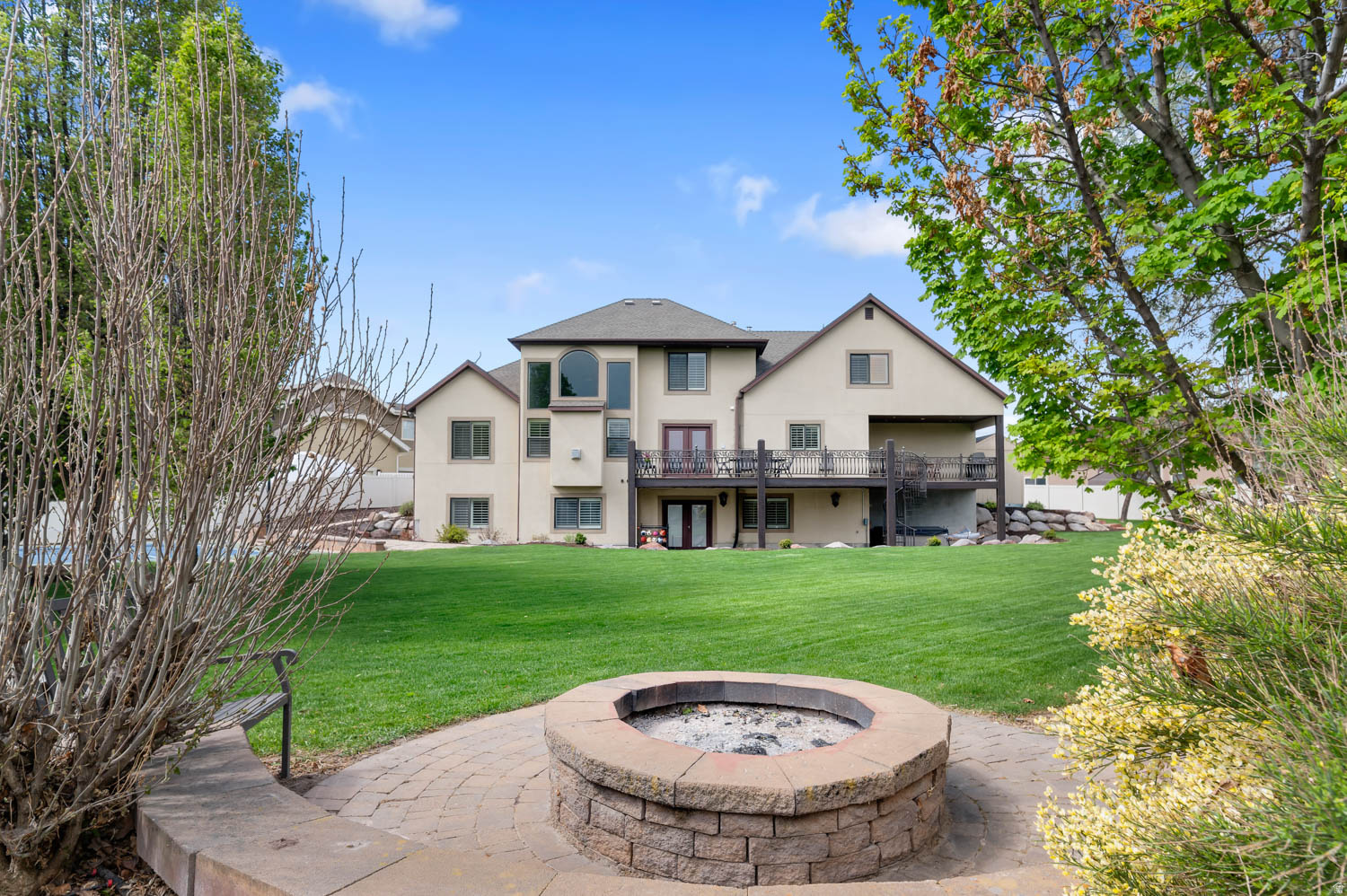 ASHBY ESATES - Residential