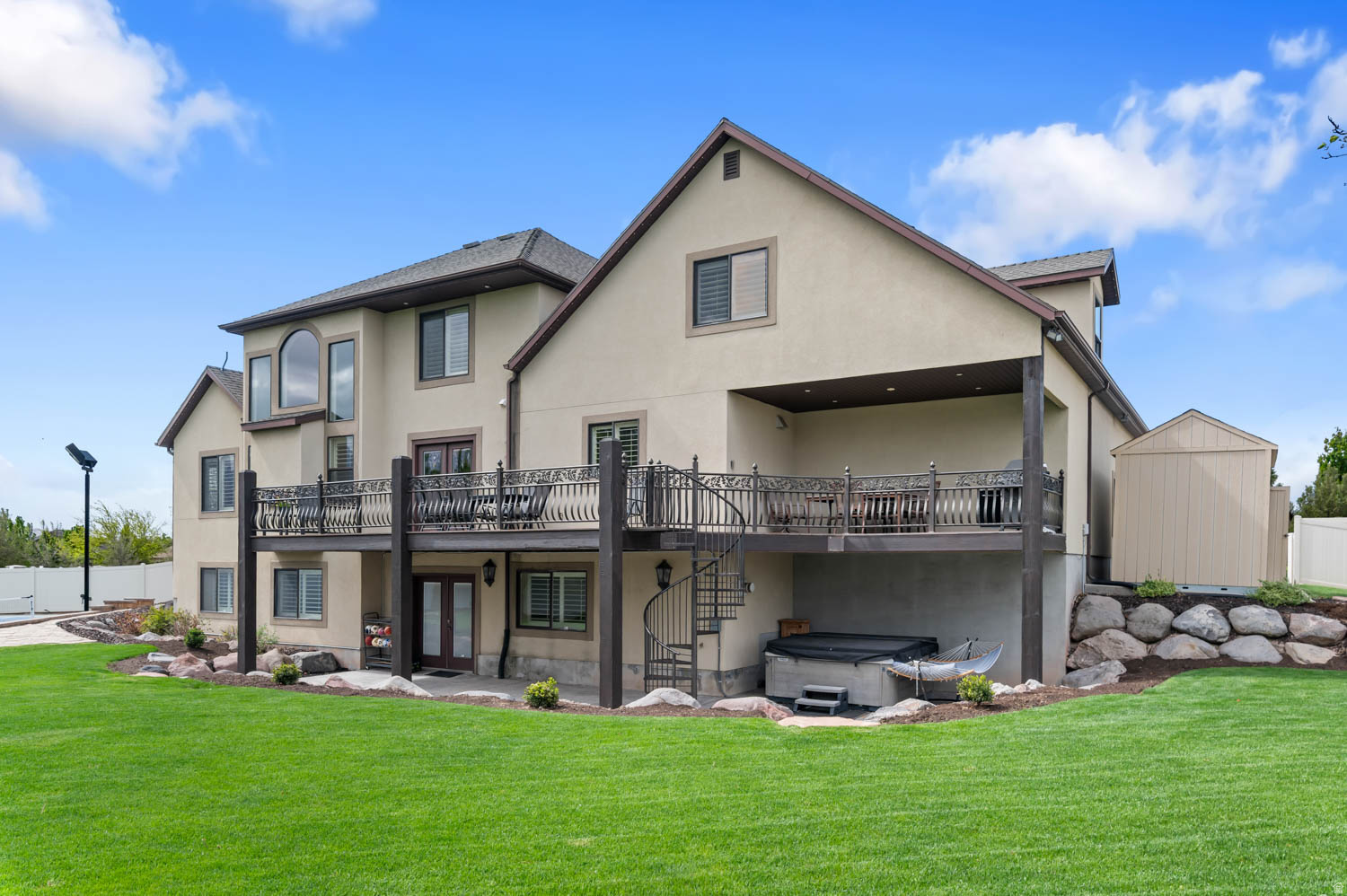 ASHBY ESATES - Residential